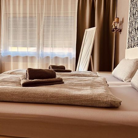 Casa Rehse I Stilvolles Apartment I 24H-Self-Check-In I Kostenlos Parken & Wlan I 55-Zoll-Smart&Kabel-Tv I Oepnv Erfurt Bagian luar foto